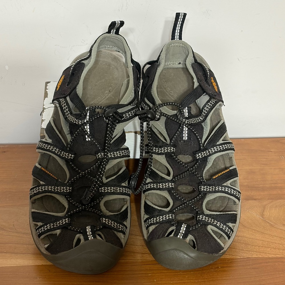 Keen Whisper Black Waterproof Sport Sandals Womens Size 9 Hiking Water Shoes